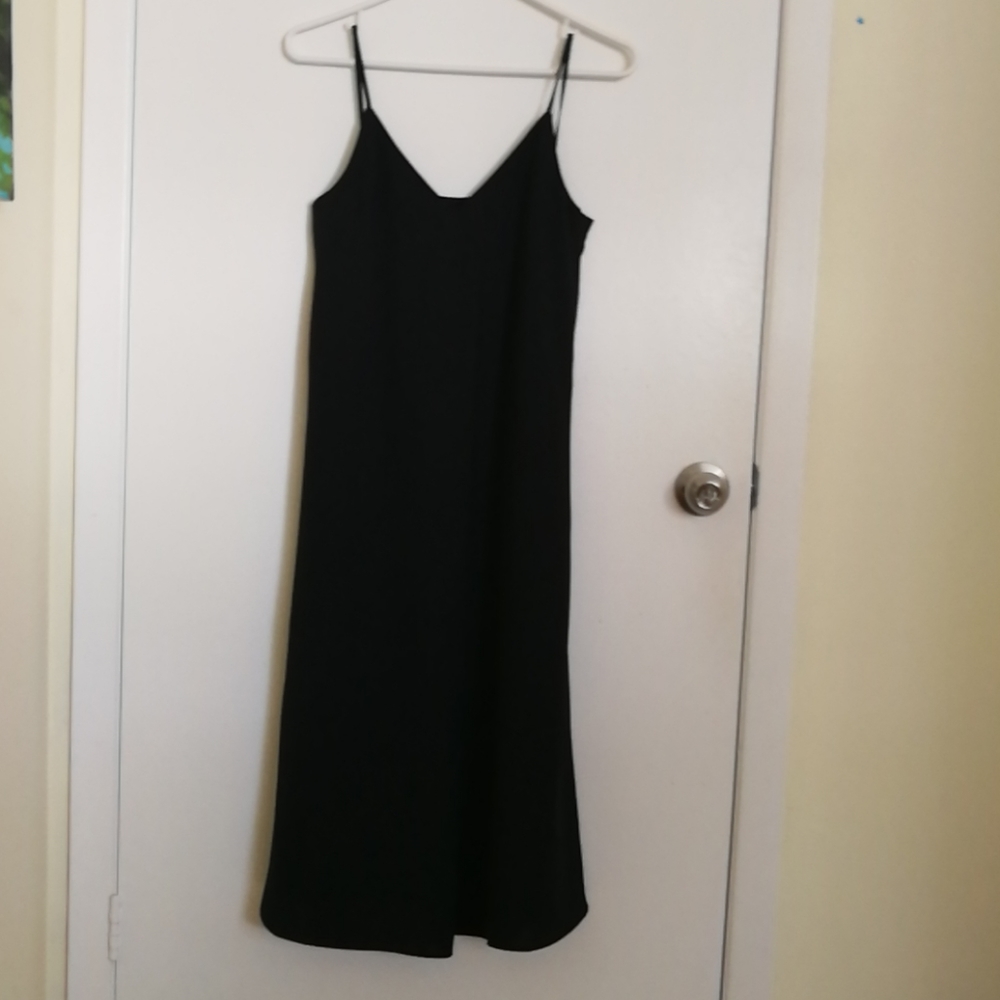 💛2/$30 NWT black cami dress w/ POCKETS